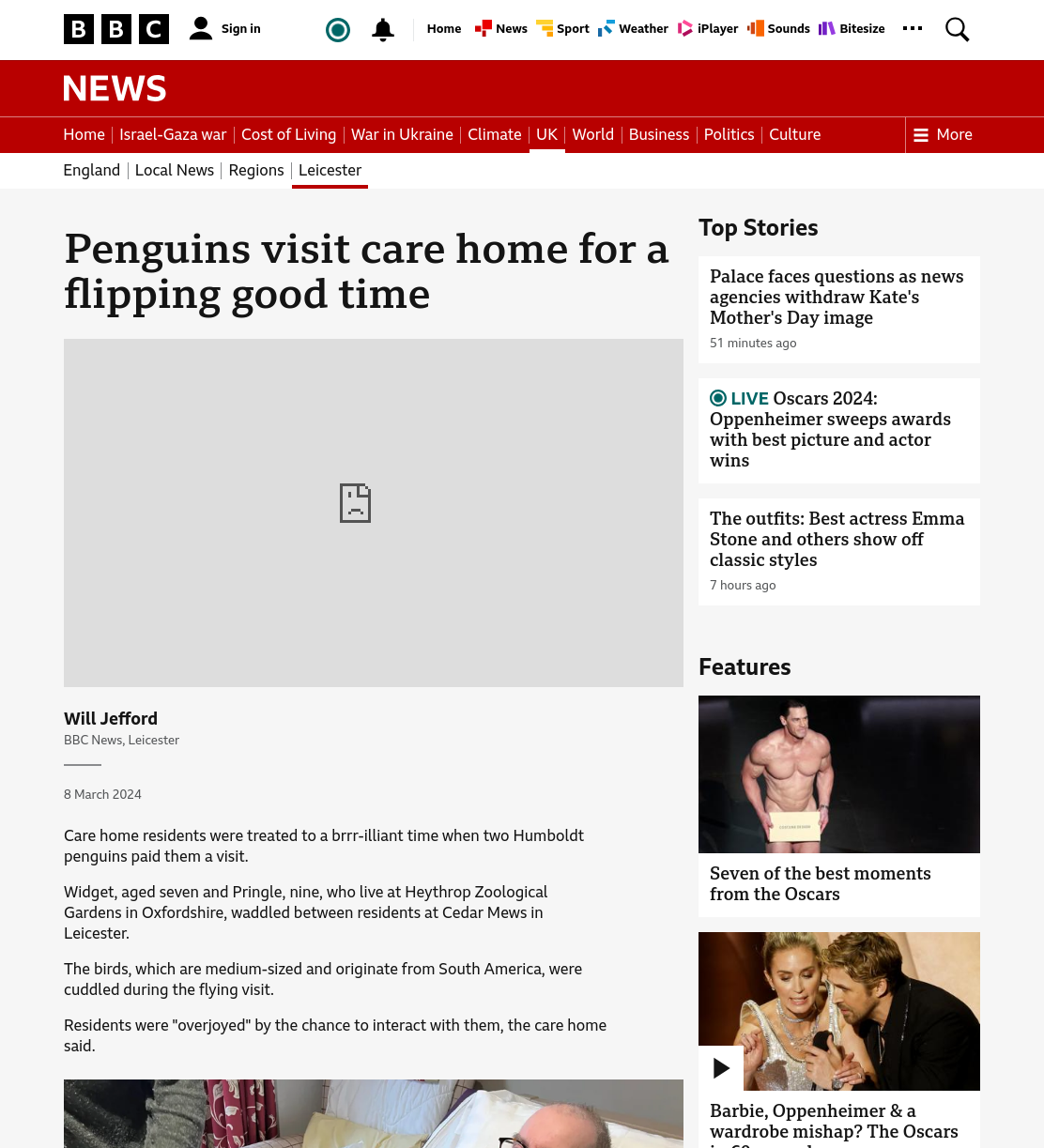 Penguins visit Leicester care home for a flipping good time